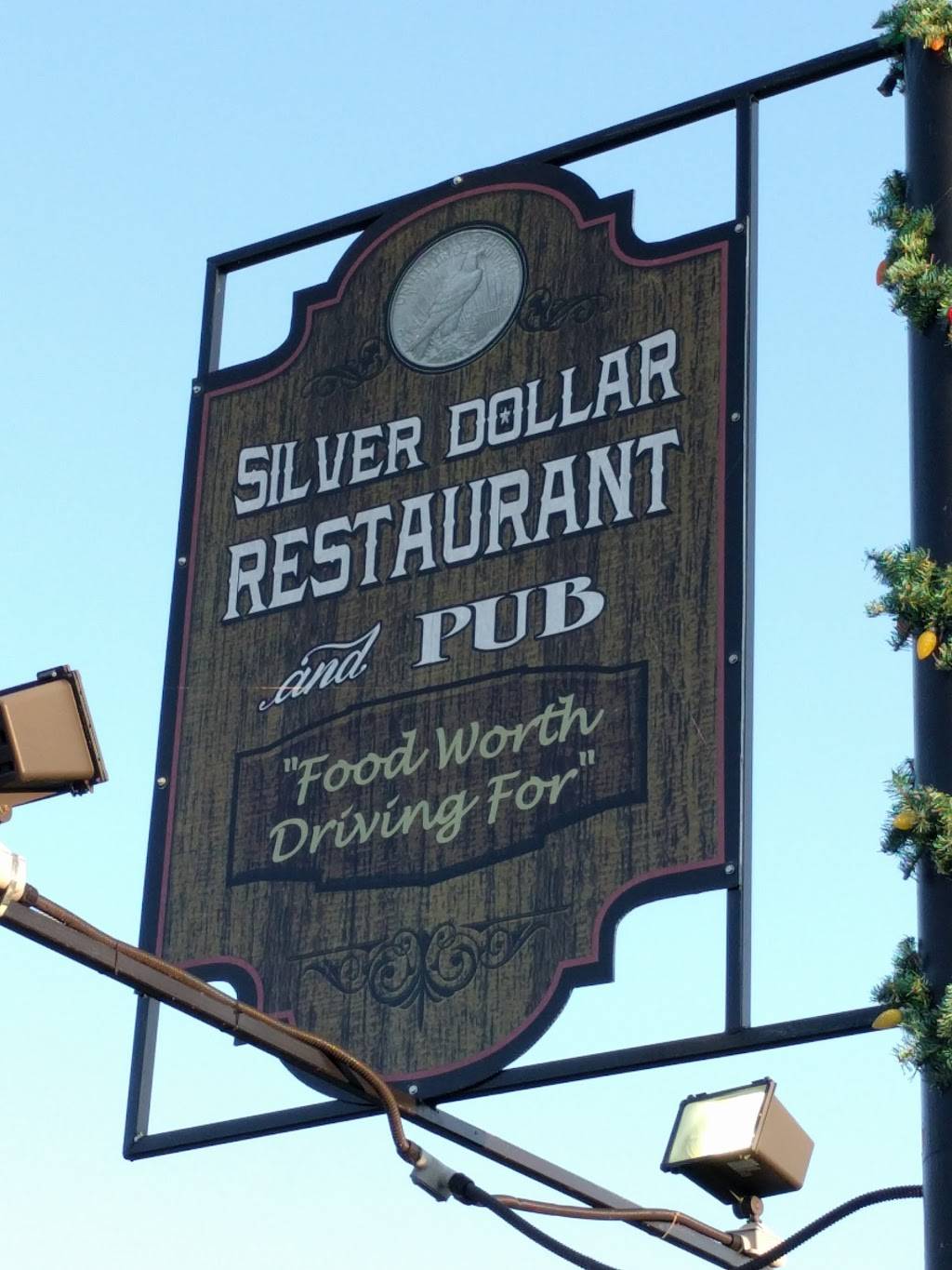 Silver Dollar Restaurant & Pub | restaurant | 2059 MO-19, Hermann, MO 65041, USA | 5734863102 OR +1 573-486-3102