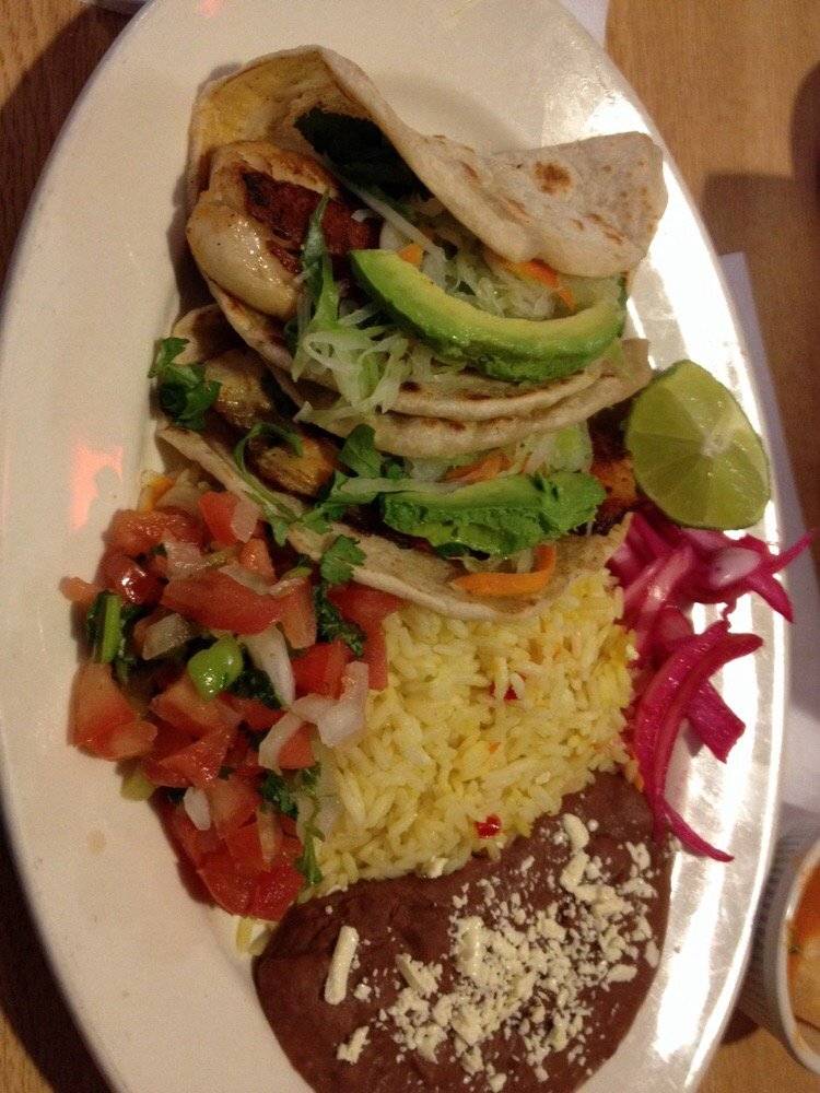 Delicias Restaurante Latino | restaurant | 6341 Albemarle Rd, Charlotte, NC 28212, USA | 7045687766 OR +1 704-568-7766