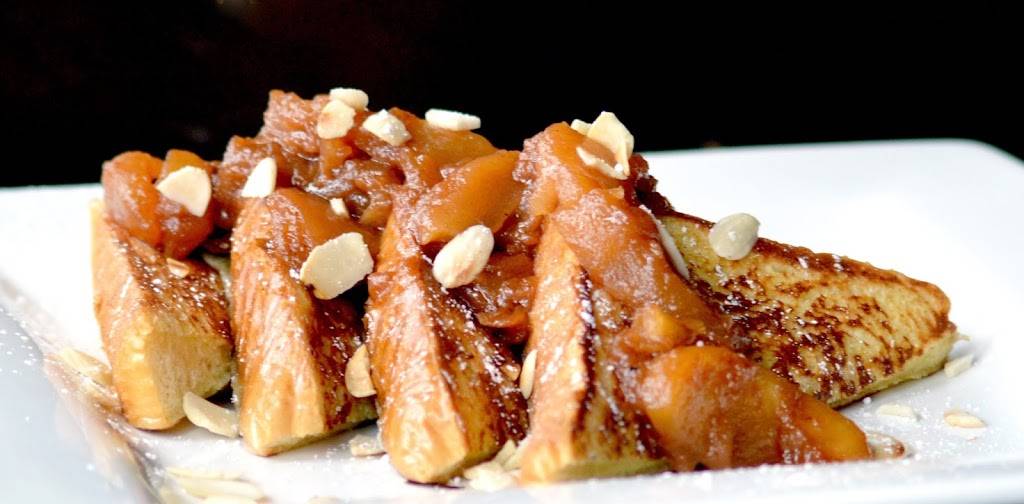 Southport & Irving SIP | restaurant | 4000 N Southport Ave, Chicago, IL 60613, USA | 7738572890 OR +1 773-857-2890