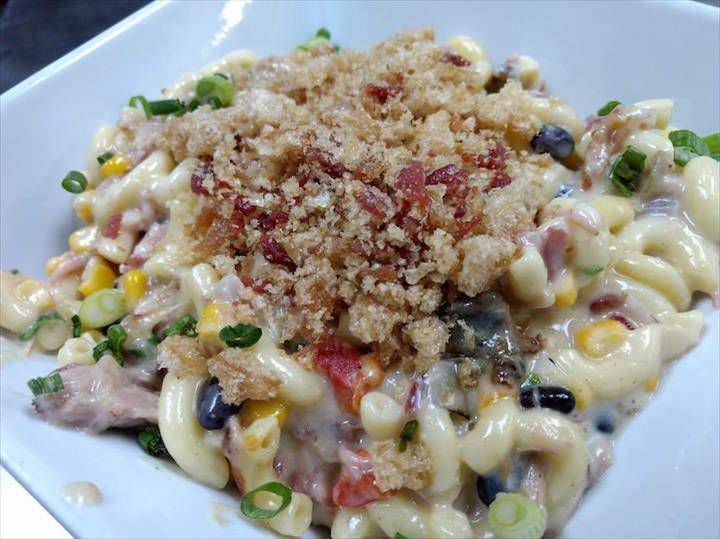 Checkered Flag Tavern | restaurant | 5725 W Morris St, Indianapolis, IN 46241, USA | 3172476209 OR +1 317-247-6209