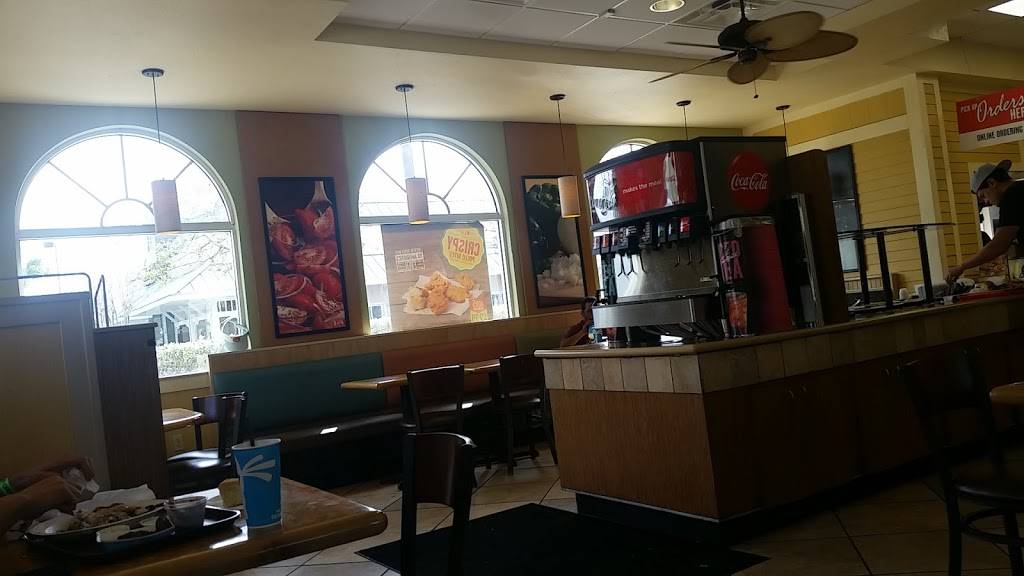 Pollo Tropical | restaurant | 107 FL-7, West Palm Beach, FL 33411, USA | 5617958818 OR +1 561-795-8818