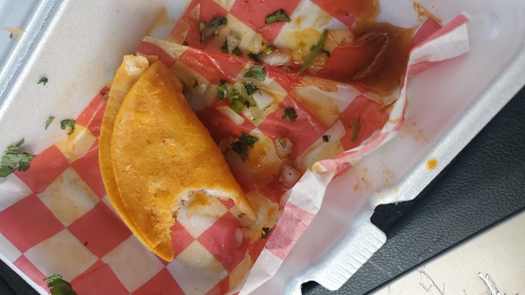 La Fogata Food Truck | restaurant | 668 Hartford Ave, Providence, RI 02909, USA | 4012199630 OR +1 401-219-9630