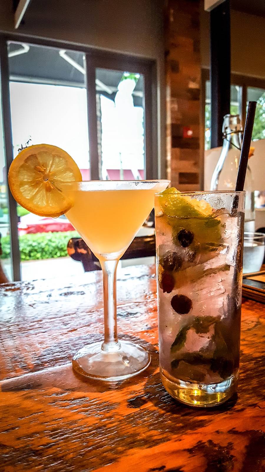 Hob Nob | restaurant | 720 5th Ave S Ste 101, Naples, FL 34102, USA | 2395800070 OR +1 239-580-0070