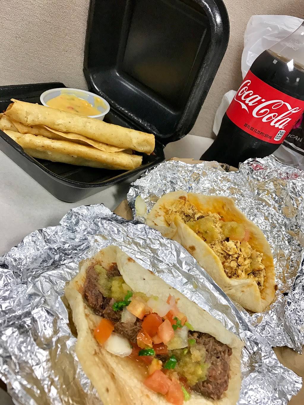 Taco Cabana | restaurant | 2041 N Central Expy, Richardson, TX 75080, USA | 9722381141 OR +1 972-238-1141