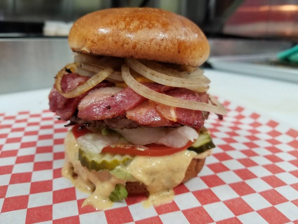 California Burgerz | restaurant | 12045 Conant St, Hamtramck, MI 48212, USA | 3137038000 OR +1 313-703-8000