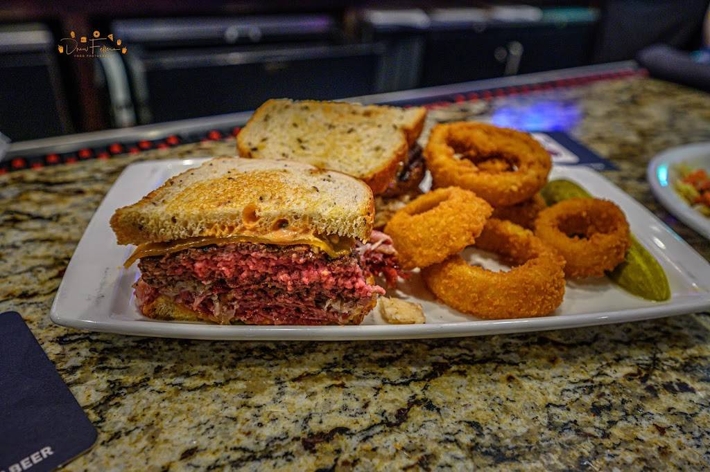 Arena Tavern | restaurant | 2000 Satellite Blvd, Duluth, GA 30097, USA | 7706234585 OR +1 770-623-4585