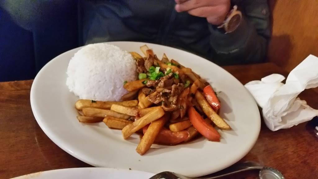 Mily & Lalo Restaurant | restaurant | 3210 N Sharon Amity Rd, Charlotte, NC 28205, USA | 7044492089 OR +1 704-449-2089