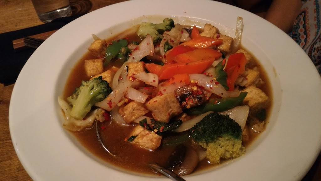 Indochine Downtown | restaurant | 21 E Adams St #200, Jacksonville, FL 32202, USA | 9045985303 OR +1 904-598-5303