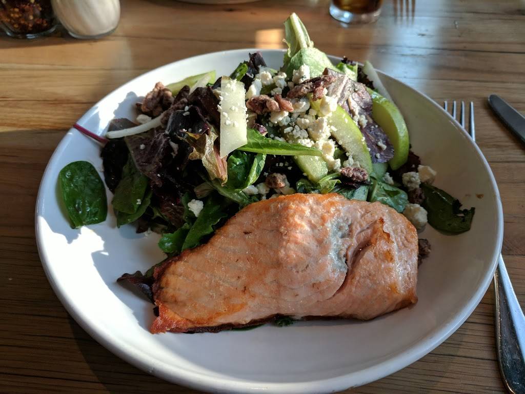 Matchbox Vintage Pizza Bistro | restaurant | Potomac Mills, 2706 Potomac Mills Cir, Woodbridge, VA 22192, USA | 7039103167 OR +1 703-910-3167