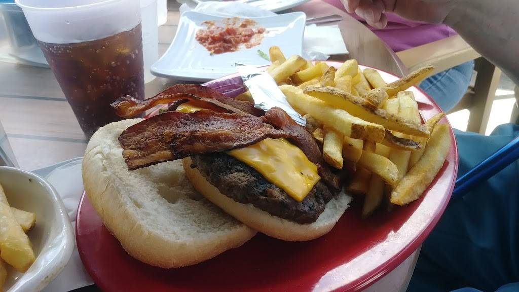 PierSide Grill and Famous Blowfish Bar | restaurant | 1000 Estero Blvd, Fort Myers Beach, FL 33931, USA | 2397657800 OR +1 239-765-7800