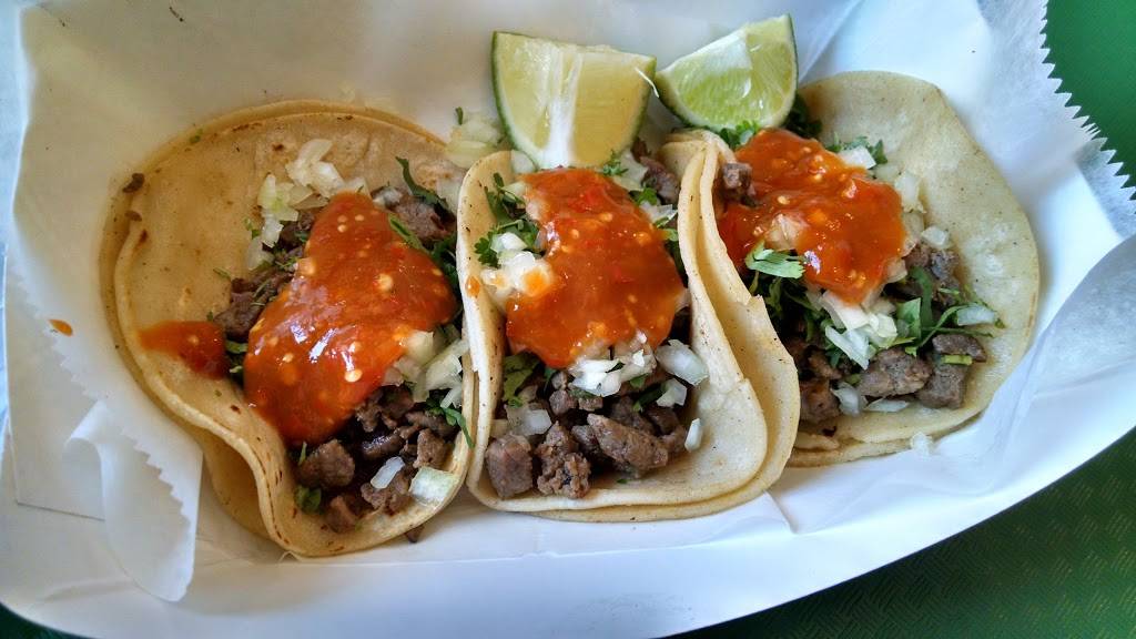 La Hacienda Plaza Associates | restaurant | 334 E Lake St, Minneapolis, MN 55408, USA | 6128240408 OR +1 612-824-0408