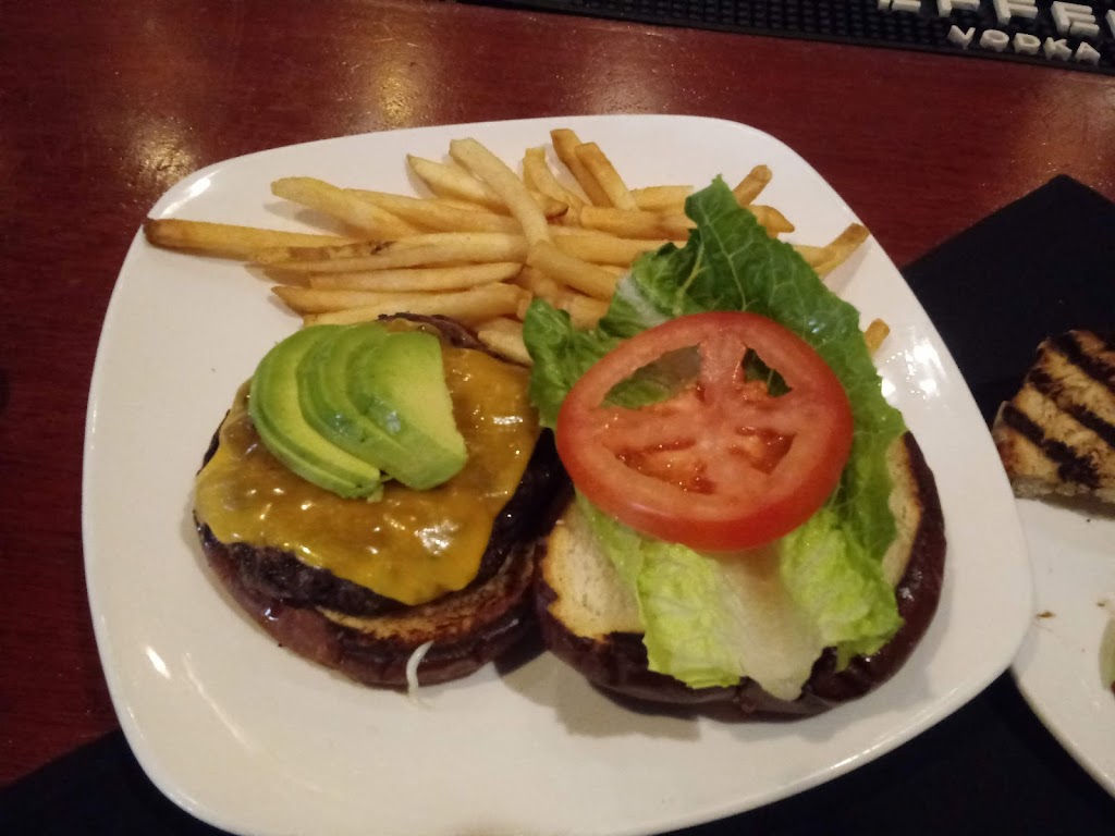 One North Kitchen & Bar | restaurant | 1 N Upper Wacker Dr, Chicago, IL 60606, USA | 3127509700 OR +1 312-750-9700