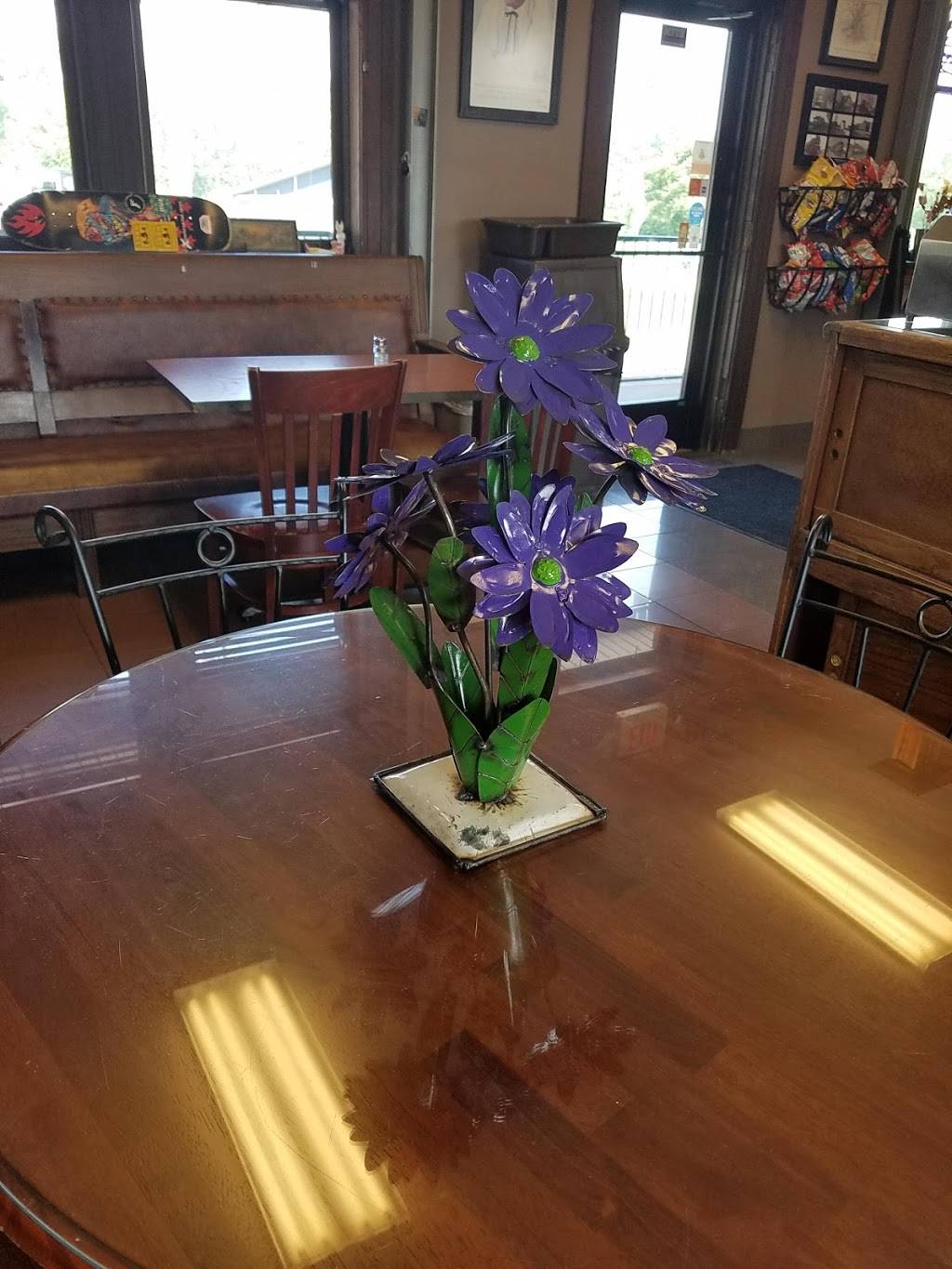 Railroad Cafe | cafe | 555 Railroad St, Bangor, MI 49013, USA | 2694271605 OR +1 269-427-1605