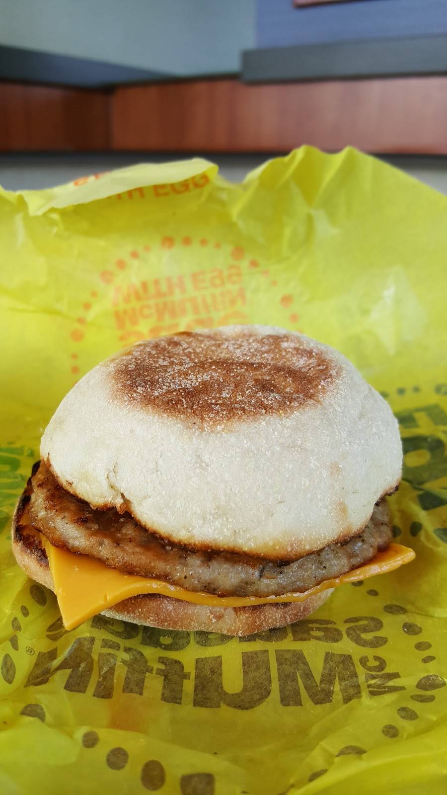 McDonalds | cafe | 2724 Salt Springs Rd, Girard, OH 44420, USA | 3305303028 OR +1 330-530-3028