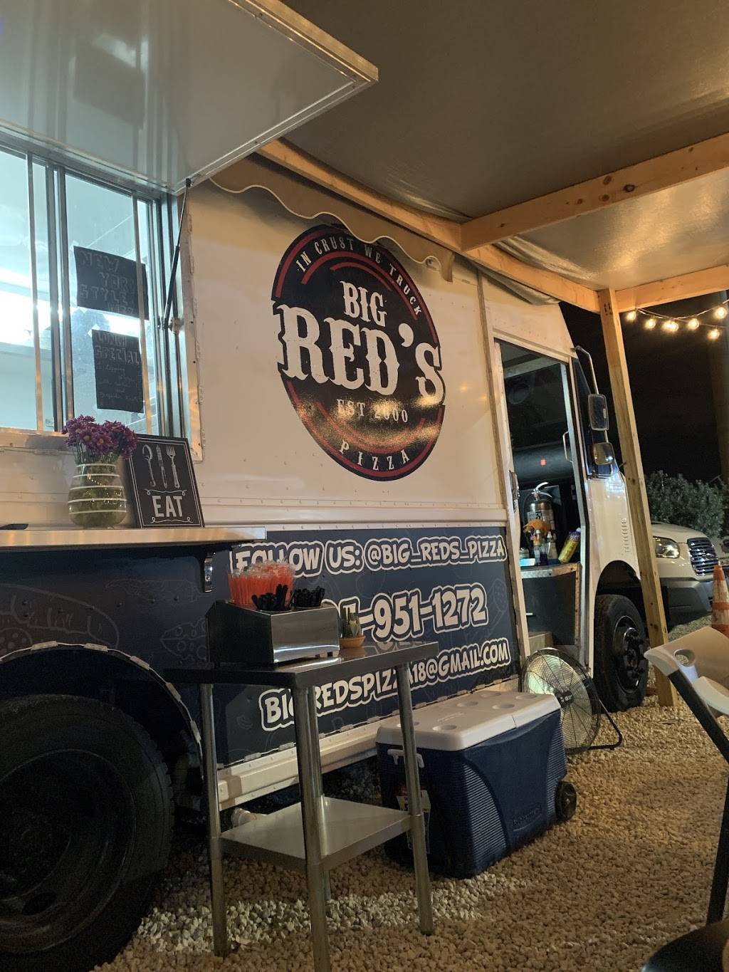 Big Reds Pizza | restaurant | 220 NW 137th Ave, Miami, FL 33182, USA | 3059511272 OR +1 305-951-1272