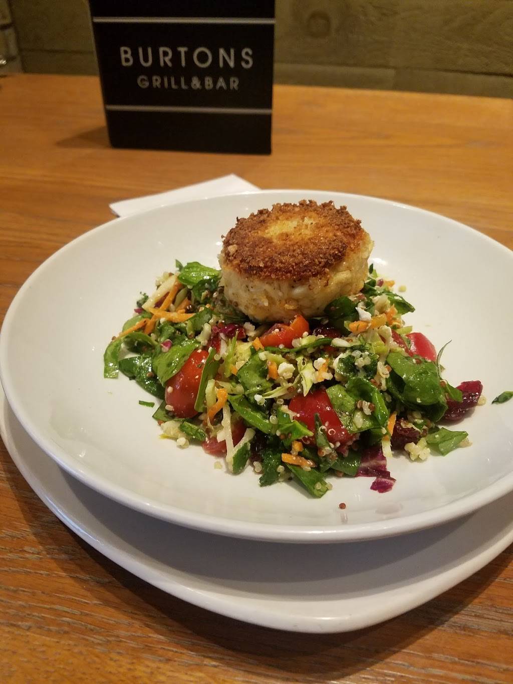 Burtons Grill | restaurant | 210 Andover St, Peabody, MA 01960, USA | 9789770600 OR +1 978-977-0600