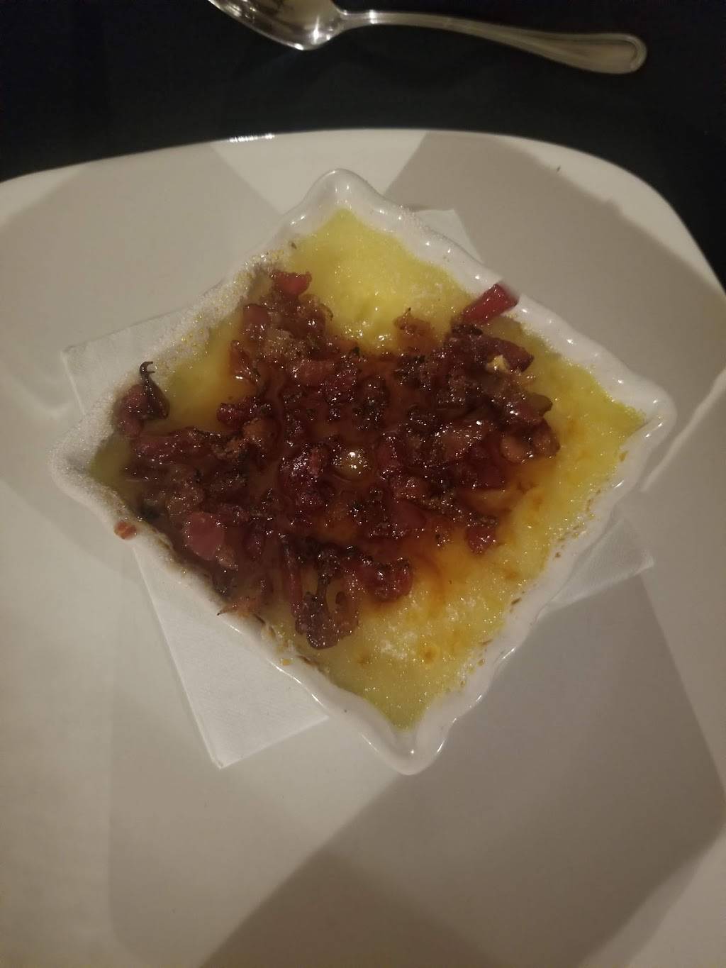 Lunas Fine Dining & Catering | restaurant | 214 N 20th St, St Joseph, MO 64501, USA | 8163909545 OR +1 816-390-9545