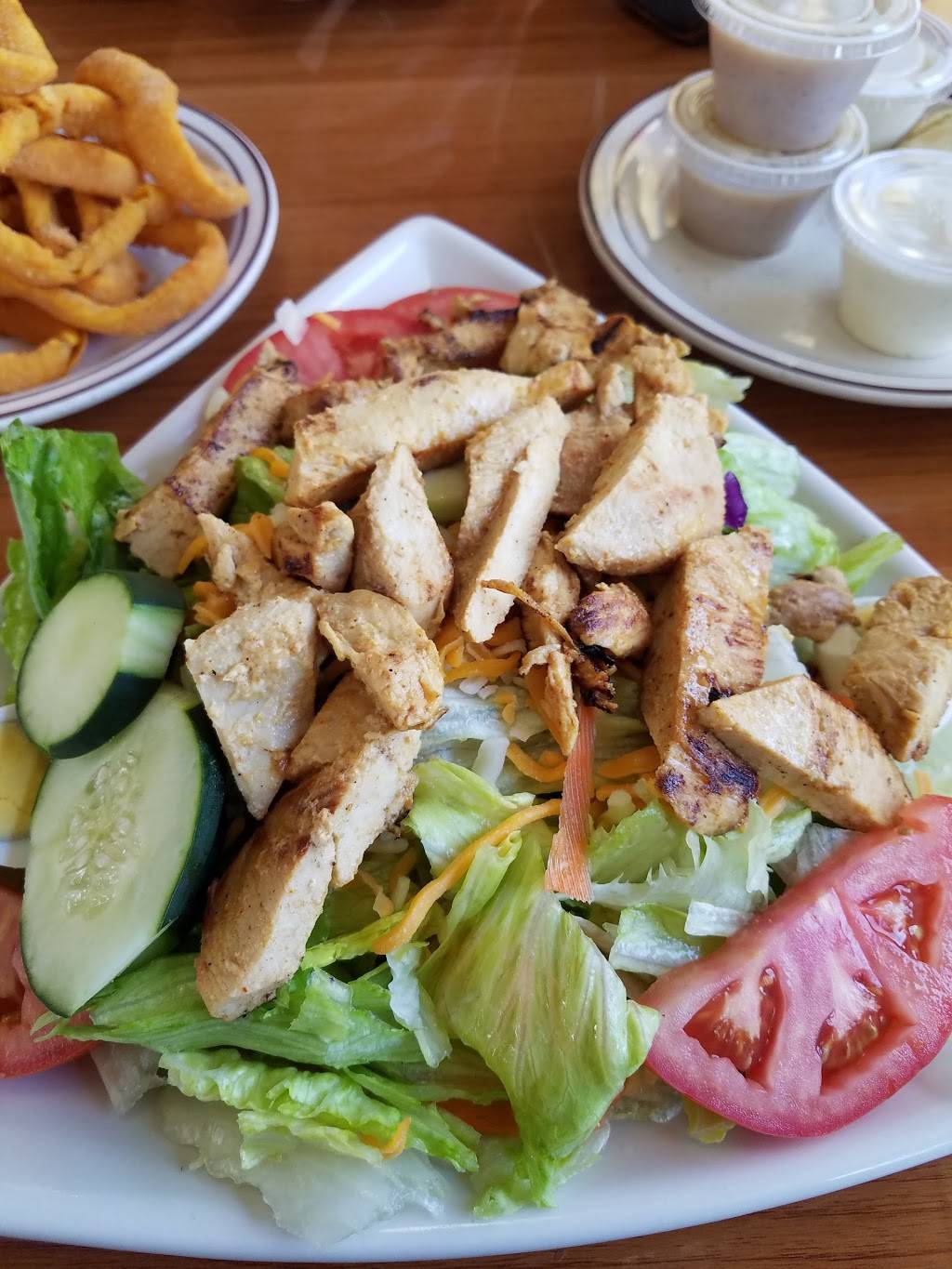 Mega Toms Burgers | restaurant | 25201 Madison Ave, Murrieta, CA 92562, USA | 9516989976 OR +1 951-698-9976