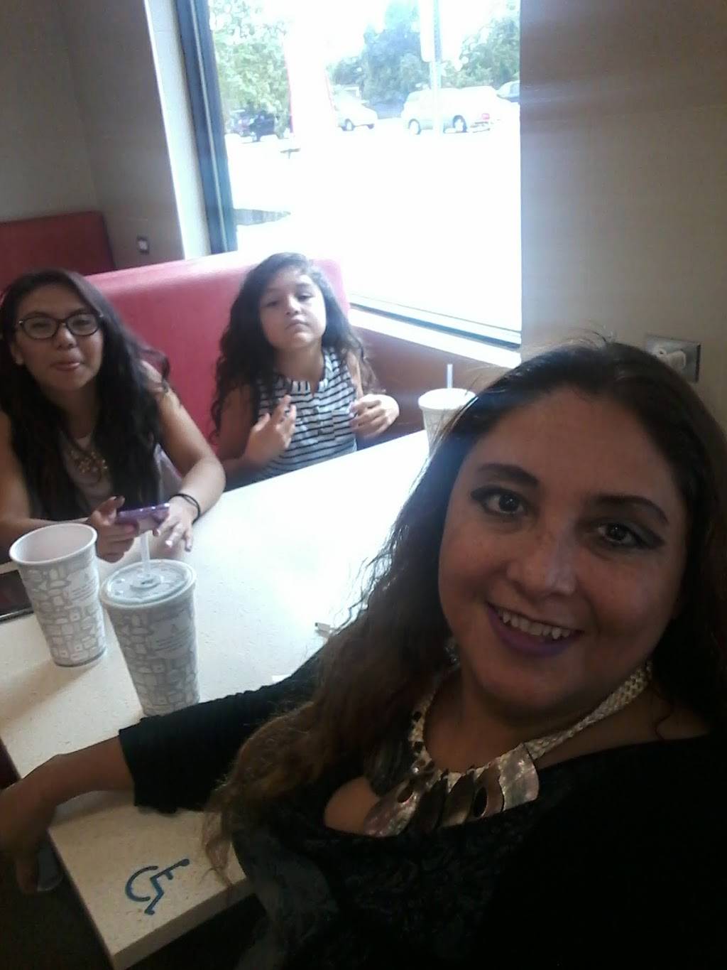 Jack in the Box | restaurant | 6800 Berkman Dr Bldg. 1, Austin, TX 78723, USA | 5122912210 OR +1 512-291-2210