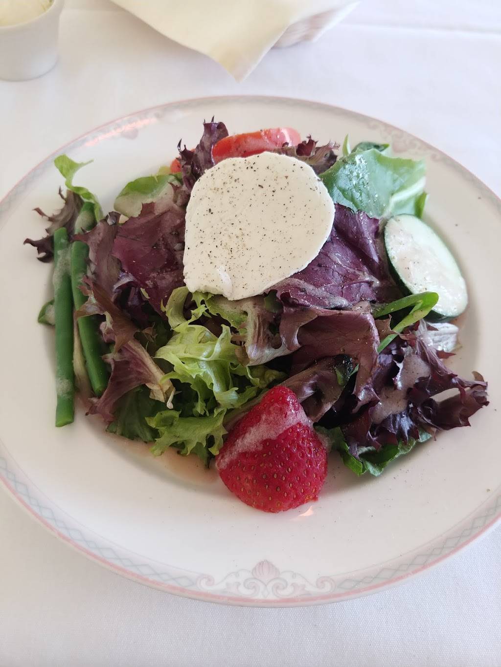 Chez Yasu | restaurant | 2701 SW 17th St B, Topeka, KS 66604, USA | 7853571003 OR +1 785-357-1003