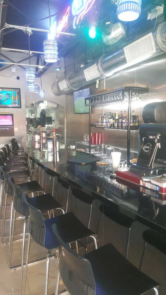 Il Italiano Restaurant | meal delivery | 1120 W Flagler St, Miami, FL 33130, USA | 3054561275 OR +1 305-456-1275