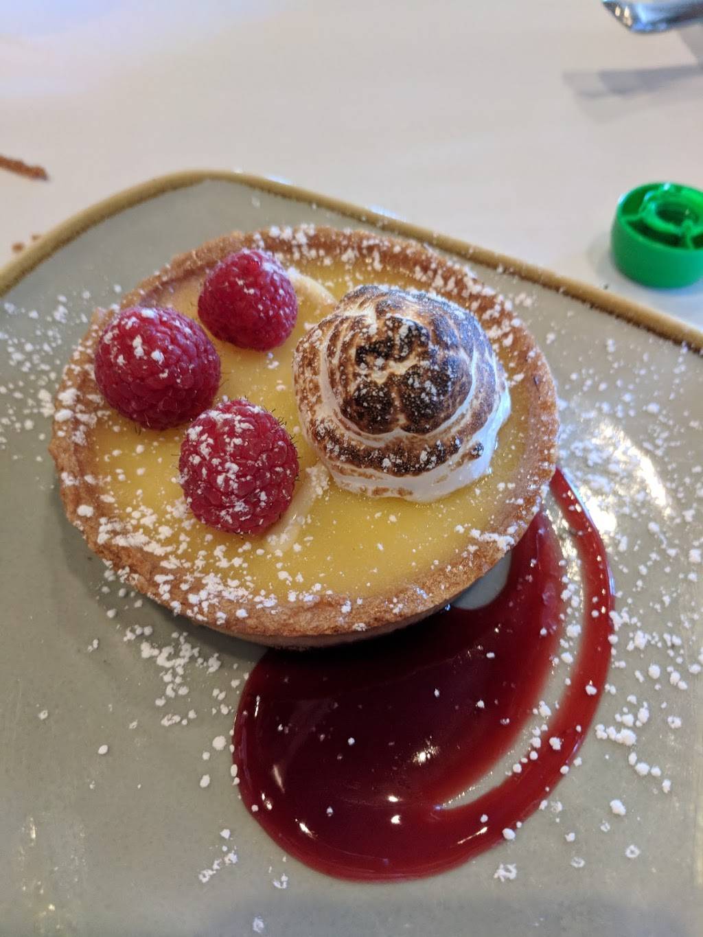 Park & Howard Bistro | restaurant | 1300 Howard Ave, Burlingame, CA 94010, USA | 6505676080 OR +1 650-567-6080