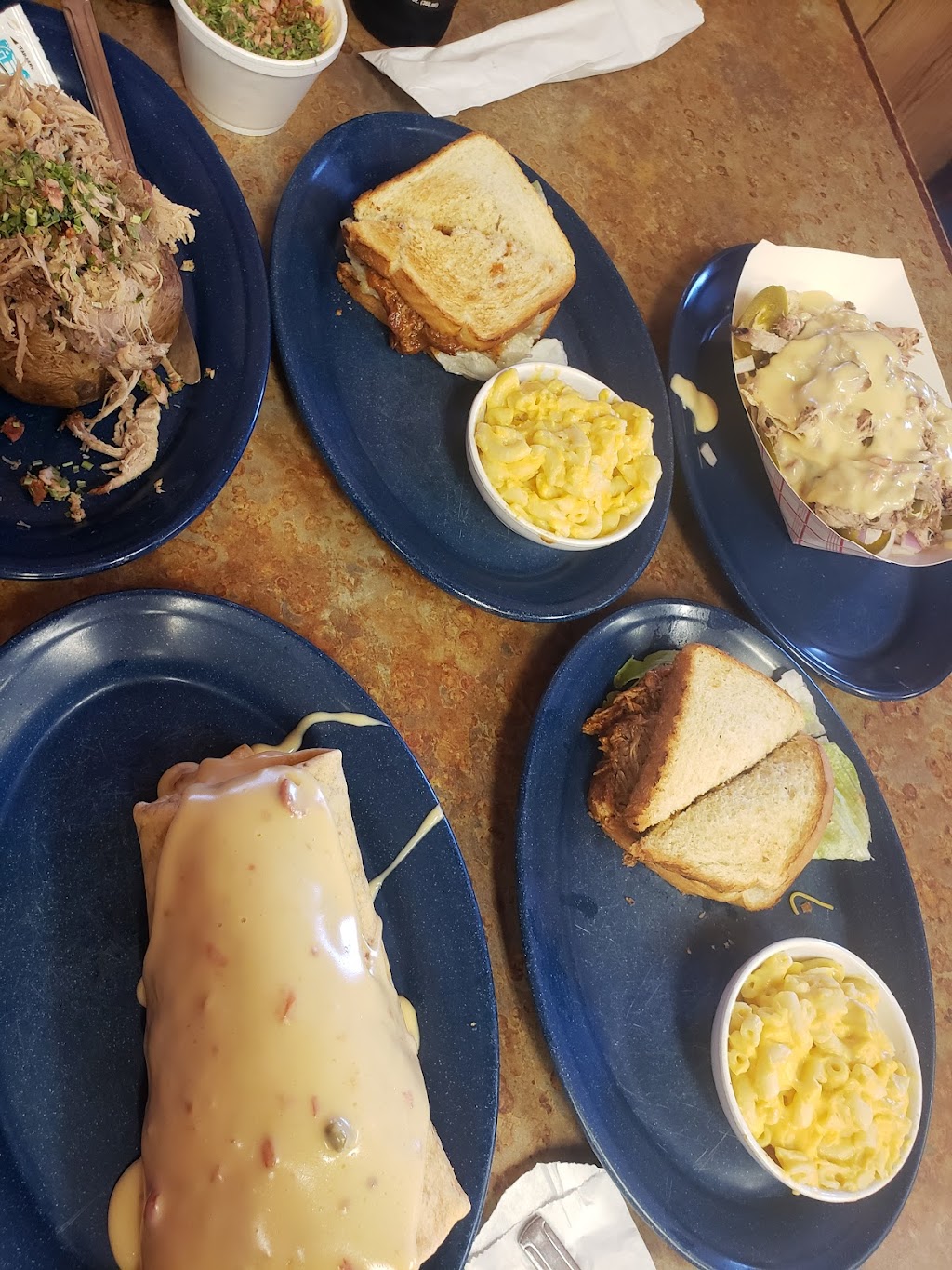 Fat Daddys Bar-B-Que of London | restaurant | 7206 Highway 64 West, Suite B, Russellville, AR 72802, USA | 4799671273 OR +1 479-967-1273