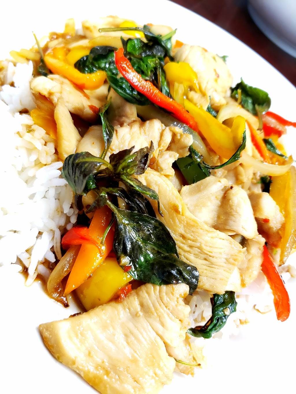 Sawatdee Thai Seafood | restaurant | 21525 Great Mills Rd, Lexington Park, MD 20653, USA | 3017376158 OR +1 301-737-6158