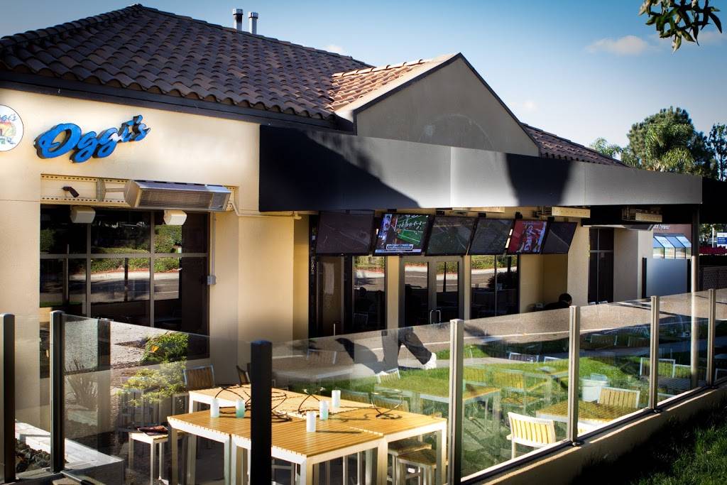 OGGI’S SPORTS | BREWHOUSE | PIZZA, Del Mar | meal delivery | 12840 Carmel Country Rd, San Diego, CA 92130, USA | 8584817883 OR +1 858-481-7883