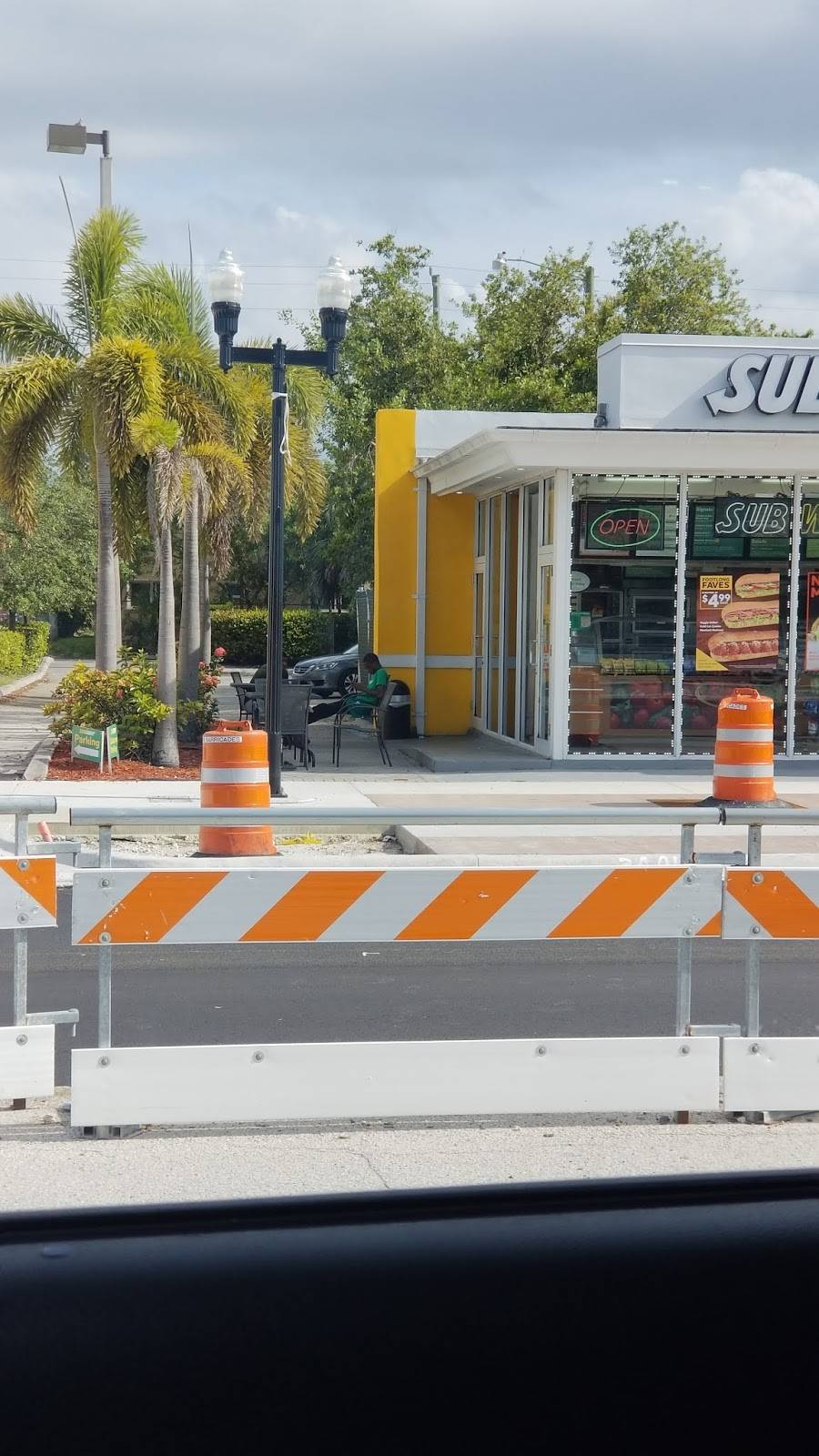 Subway Restaurants | restaurant | 2312 Hollywood Blvd, Hollywood, FL 33020, USA | 9544046260 OR +1 954-404-6260