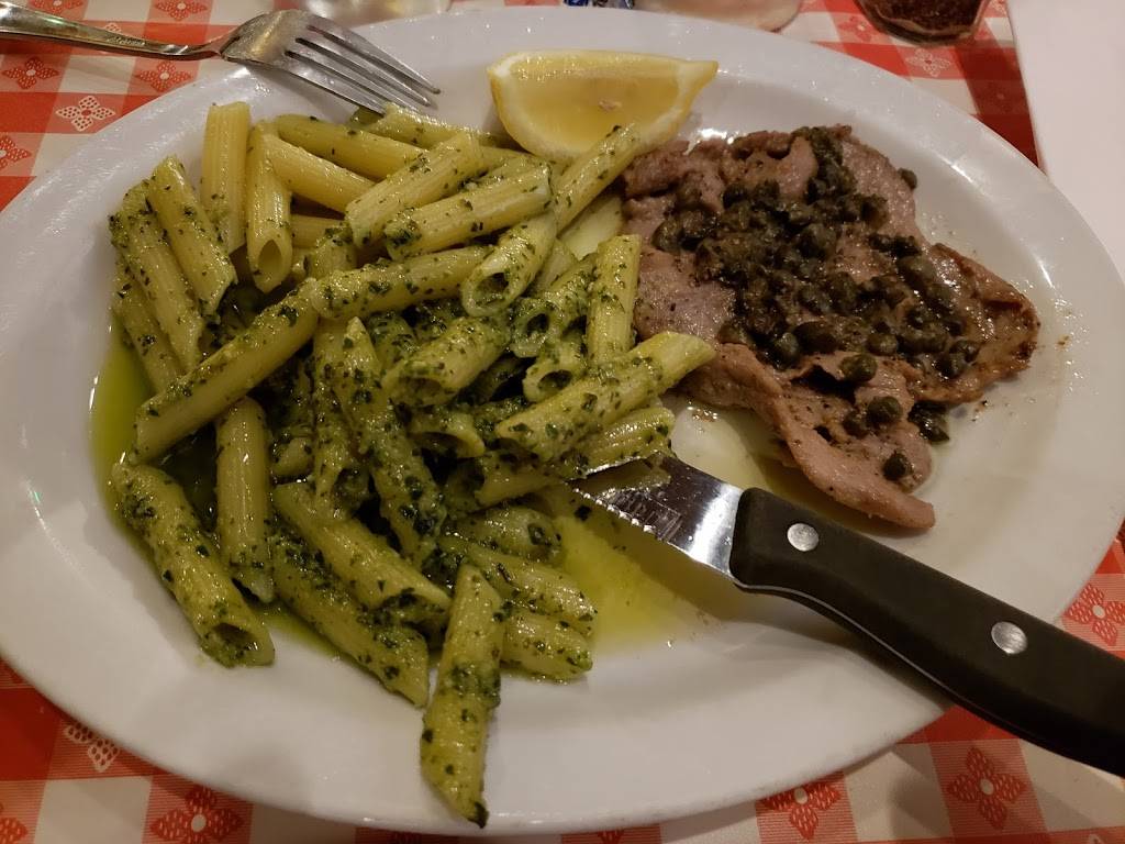 Vinces Italian Restaurant & Pizzeria | restaurant | 15223 4th Ave SW, Burien, WA 98166, USA | 2062461497 OR +1 206-246-1497