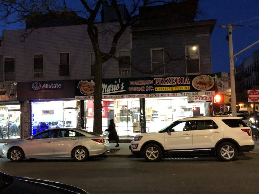 Marios Pizza And Homemade Cuisine | restaurant | 699 E 187th St, The Bronx, NY 10458, USA | 7182952600 OR +1 718-295-2600