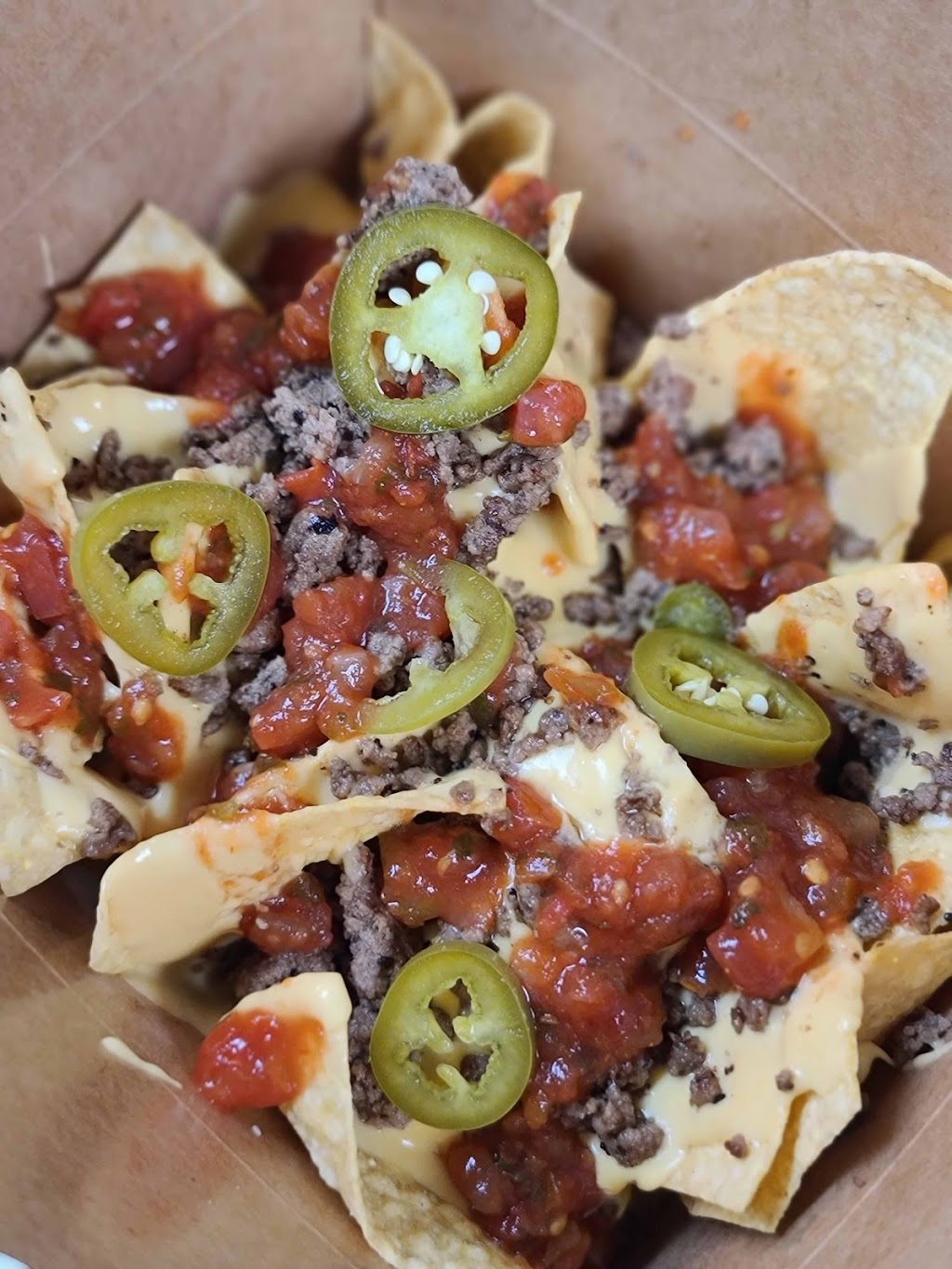 Doggie Macs by Chef B | restaurant | 5622 S Grand Blvd, St. Louis, MO 63111, USA | 3146264221 OR +1 314-626-4221