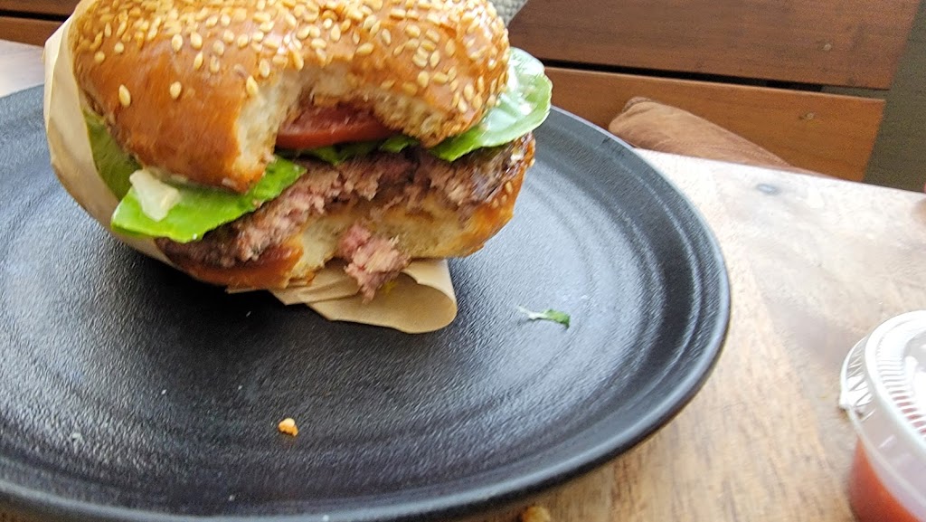 Roam Artisan Burgers | restaurant | 1923 Fillmore St, San Francisco, CA 94115, USA | 4158007801 OR +1 415-800-7801