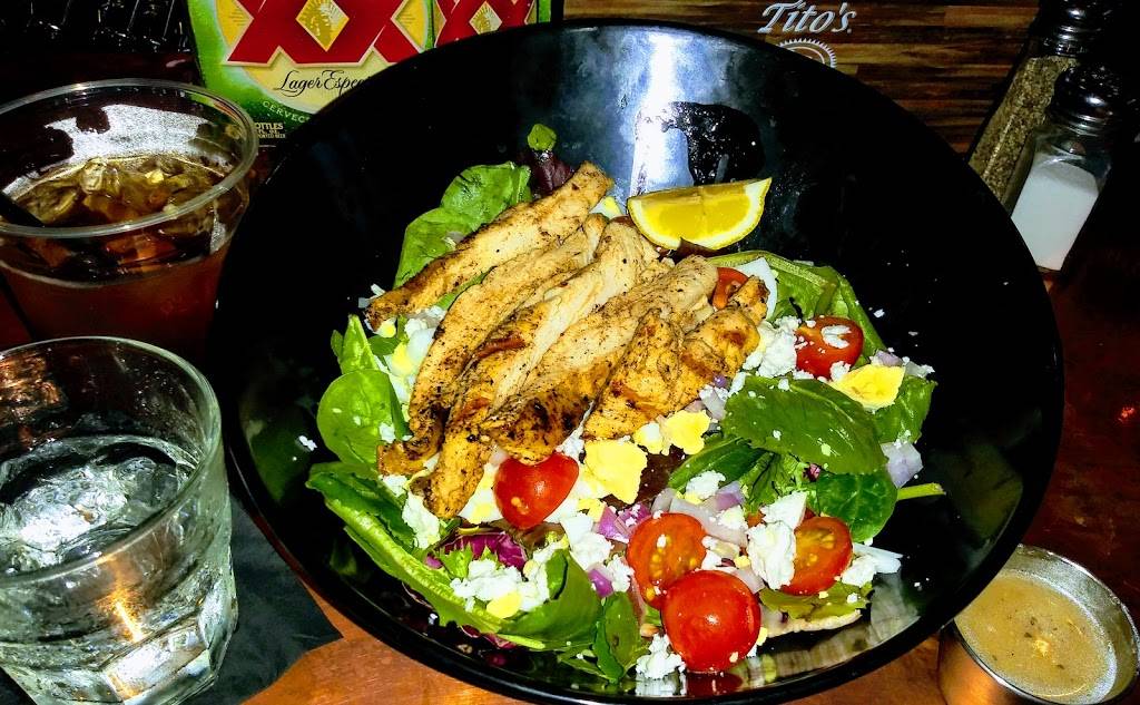 Vincents | restaurant | 8916 Brodie Ln #100, Austin, TX 78748, USA | 5122912845 OR +1 512-291-2845