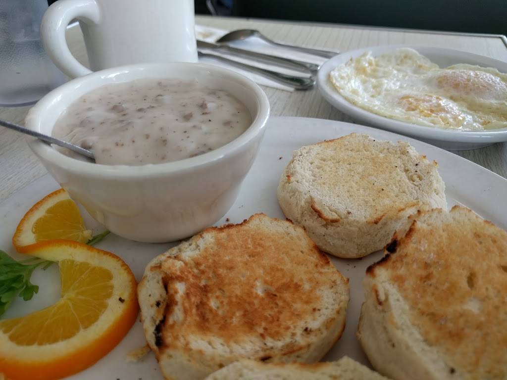 Snug Harbor | restaurant | 2323 Wilshire Blvd, Santa Monica, CA 90403, USA | 3108282991 OR +1 310-828-2991