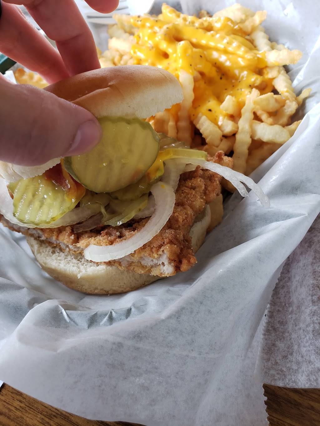 Jonesys Junction | restaurant | 906 E Rochester St, Akron, IN 46910, USA | 5745982665 OR +1 574-598-2665