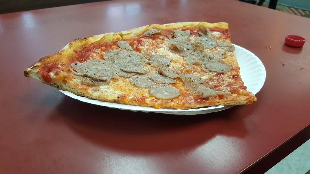 Paladinos Pizza | restaurant | 231 Northern Lights Plaza, Syracuse, NY 13212, USA | 3154556477 OR +1 315-455-6477
