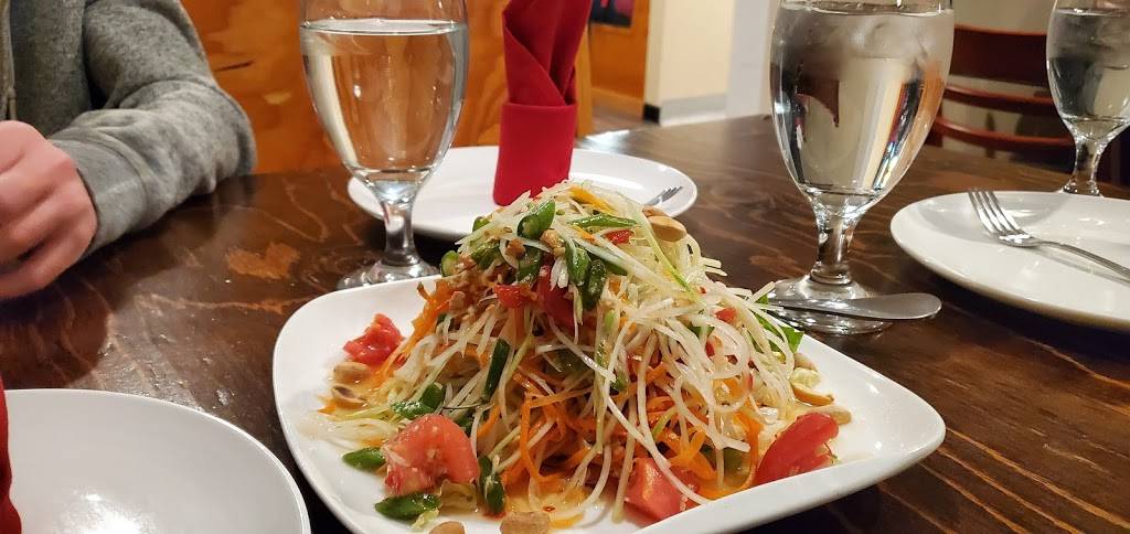 Thai On Ski Run | restaurant | 1169 Ski Run Blvd #6, South Lake Tahoe, CA 96150, USA | 5304208424 OR +1 530-420-8424