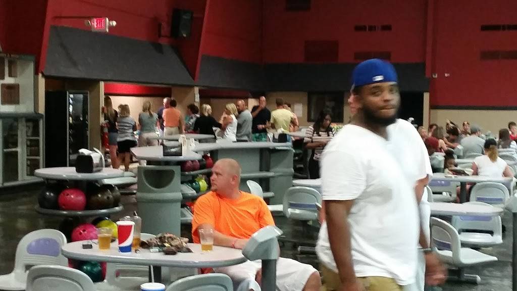 World of Sports | restaurant | 2030 Bill Tuck Hwy, South Boston, VA 24592, USA | 4345722695 OR +1 434-572-2695