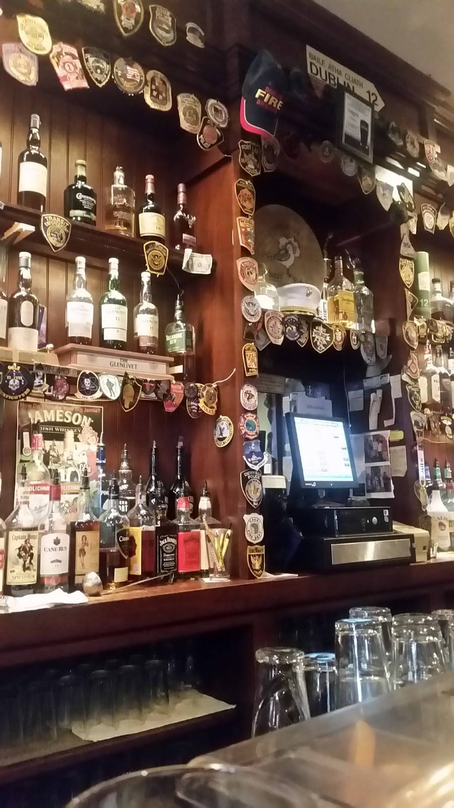 Castlebay Irish Pub | restaurant | 193A Main St, Annapolis, MD 21401, USA | 4106260165 OR +1 410-626-0165