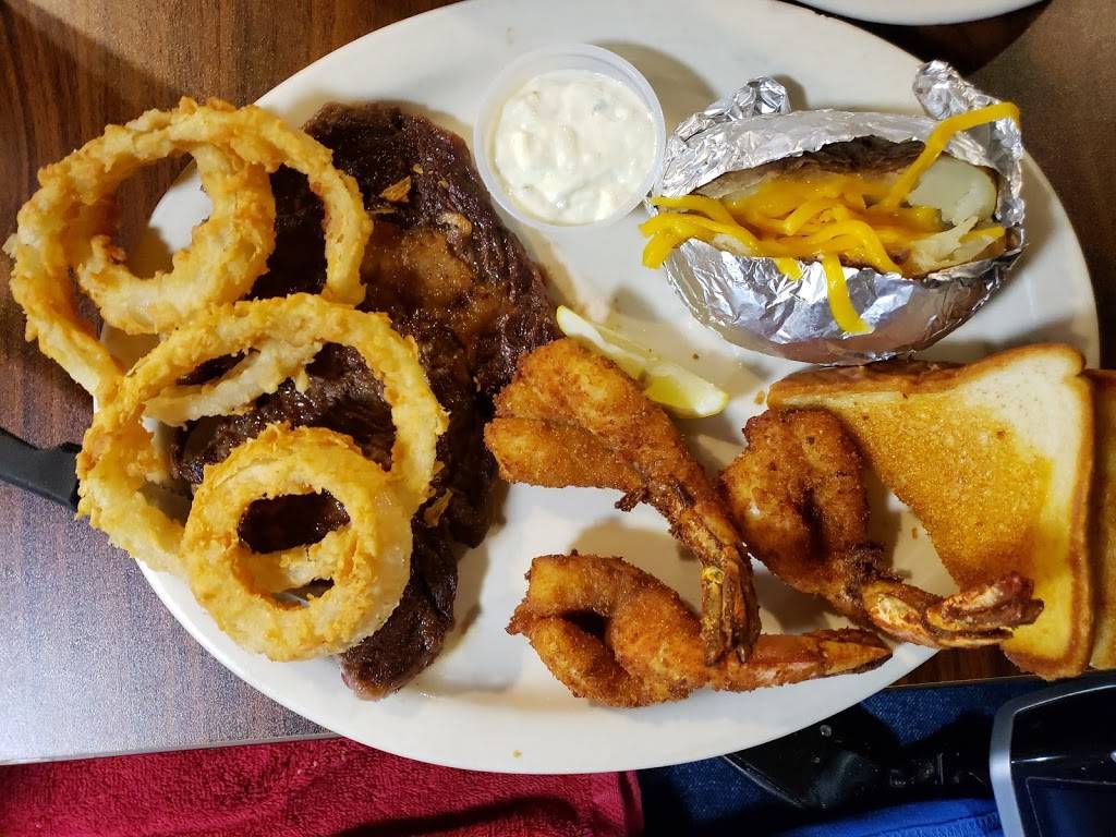 Sherrys Texan Seafood Restaurant | restaurant | 1113 Pleasanton Rd, San Antonio, TX 78214, USA | 2103141763 OR +1 210-314-1763