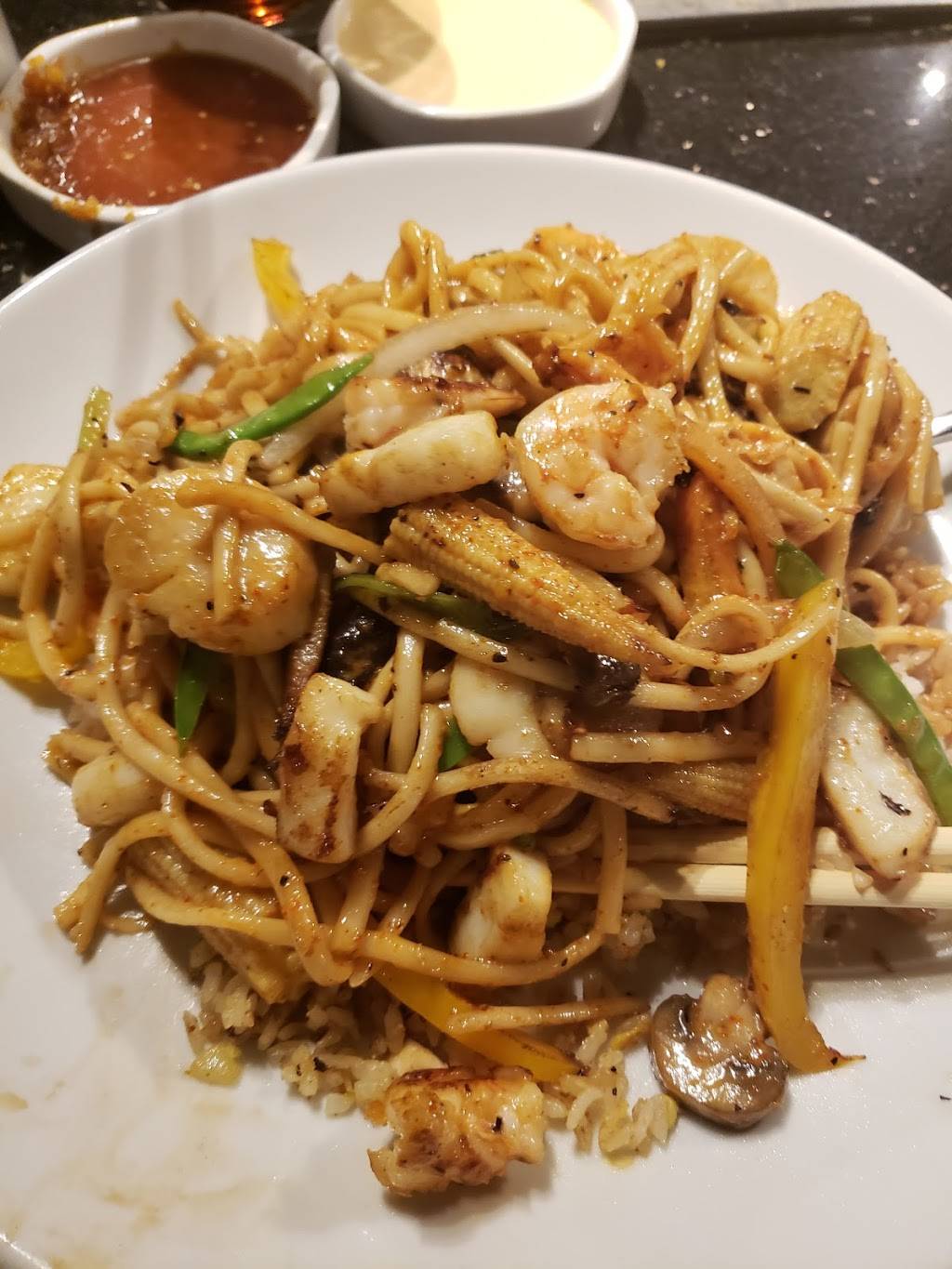 Benihana | restaurant | 875 N Michigan Ave, Chicago, IL 60611, USA | 3127803110 OR +1 312-780-3110