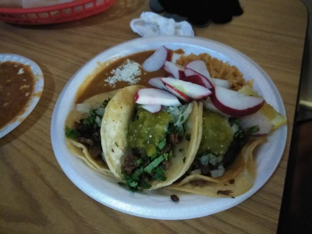 Chabelitas Restaurant | restaurant | 10767 San Fernando Rd, Pacoima, CA 91331, USA | 8188998047 OR +1 818-899-8047