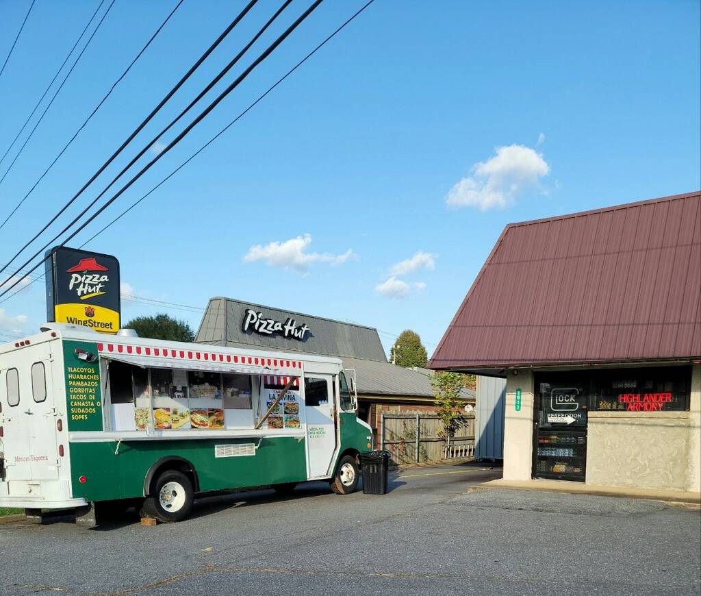 La Divina Mexican Taqueria | restaurant | 2017 Northwest Blvd, Newton, NC 28658, USA | 8282705117 OR +1 828-270-5117