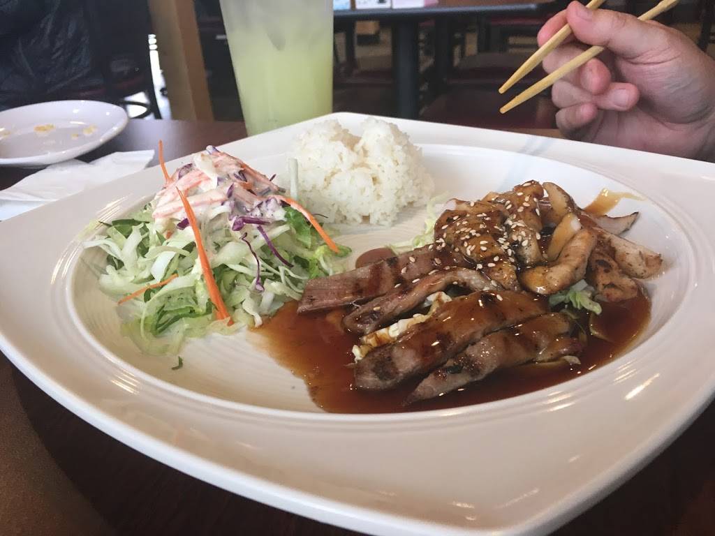 UMI SUSHI | restaurant | 698 Ocean Shores Blvd NW #4, Ocean Shores, WA 98569, USA | 3602892293 OR +1 360-289-2293