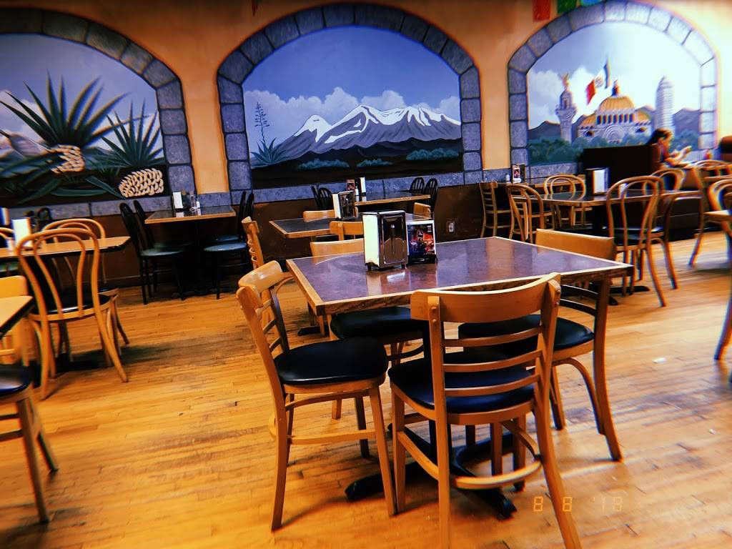 Del Valle Mexican Grill | restaurant | 1522 E Fowler Ave, Tampa, FL 33612, USA | 8139751320 OR +1 813-975-1320