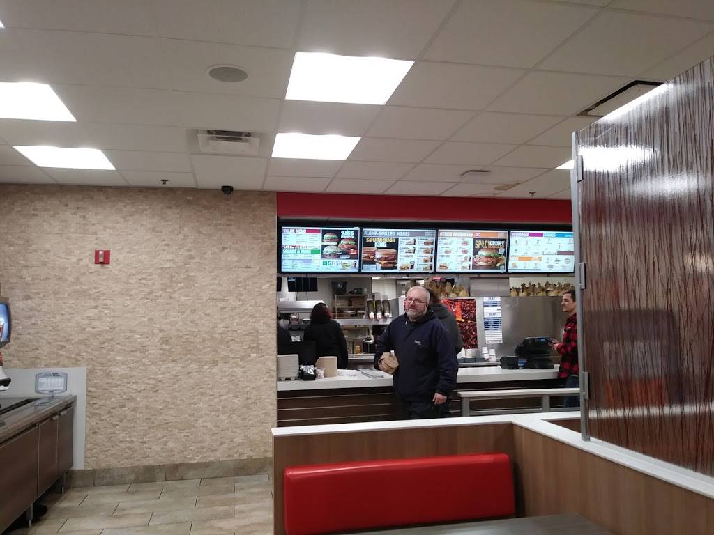 Burger King | restaurant | 2580 Ridgeway Ave, Rochester, NY 14626, USA | 5852272969 OR +1 585-227-2969