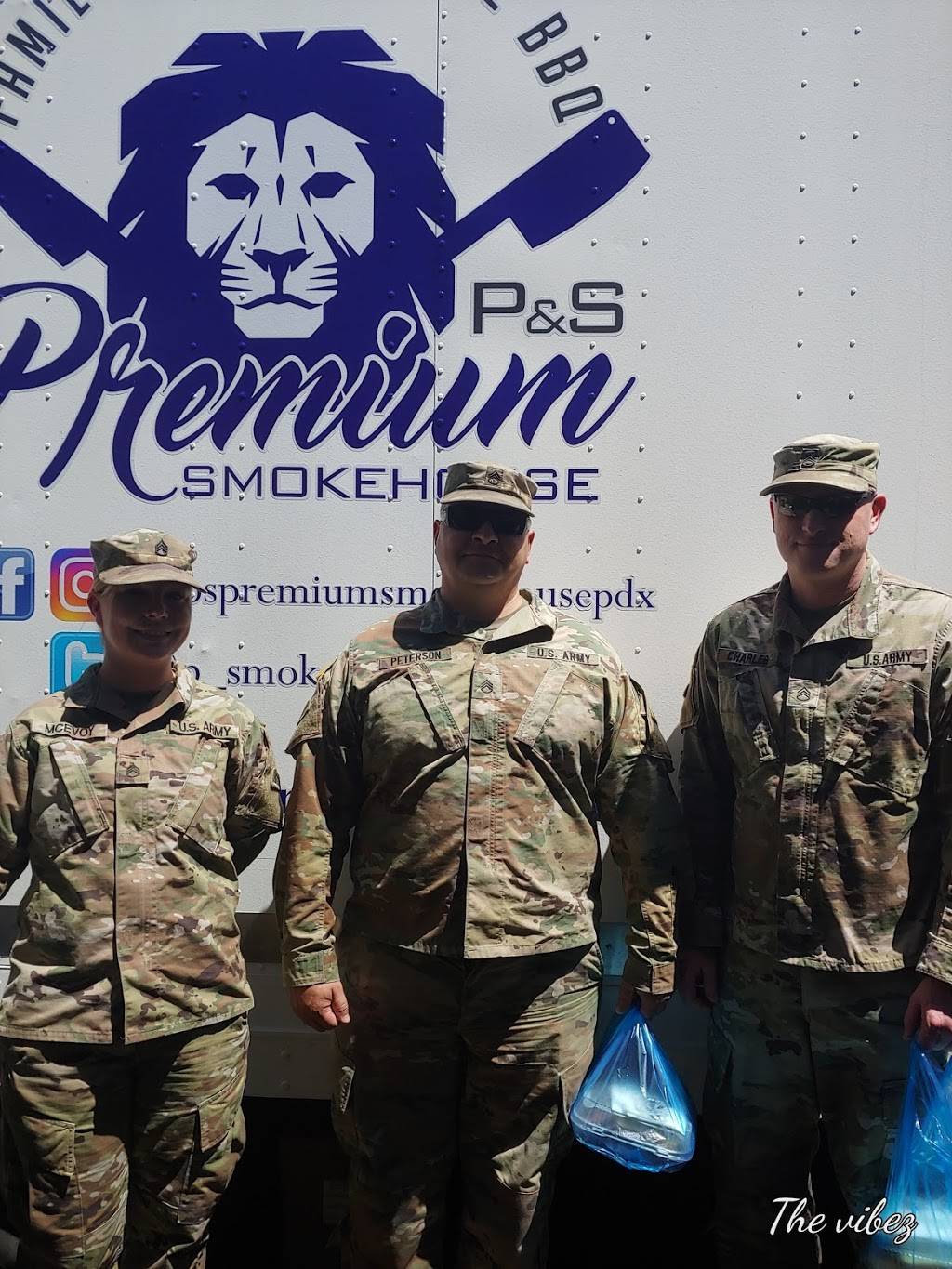 Premium Smokehouse PDX | restaurant | 7339 NE Martin Luther King Jr Blvd, Portland, OR 97211, USA | 5032598829 OR +1 503-259-8829