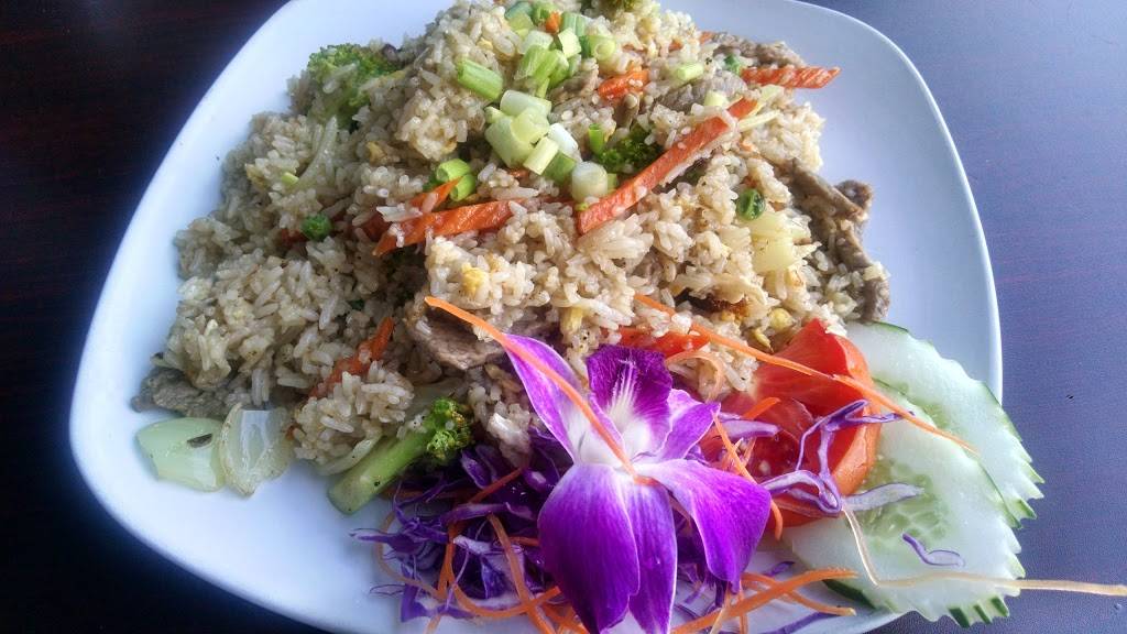 Thai Bay & Sushi Restaurant | restaurant | 1300 E Bay Dr, Largo, FL 33771, USA | 7275845522 OR +1 727-584-5522